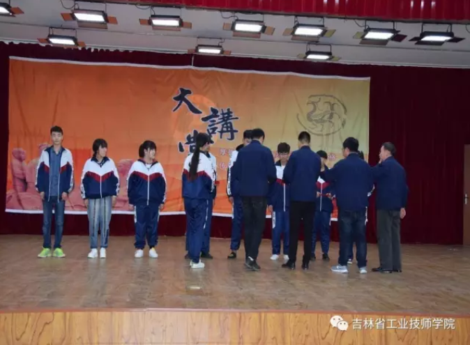 1590312232549316.png image.png